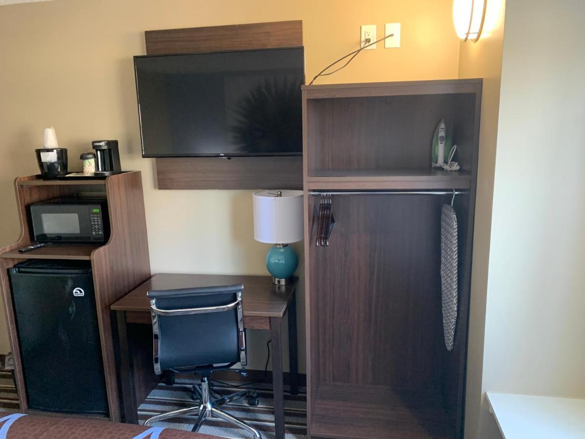 Super 8 By Wyndham